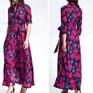 Banana republic dress collared button down. 3/4 sleeves slit pockets.  Belted.